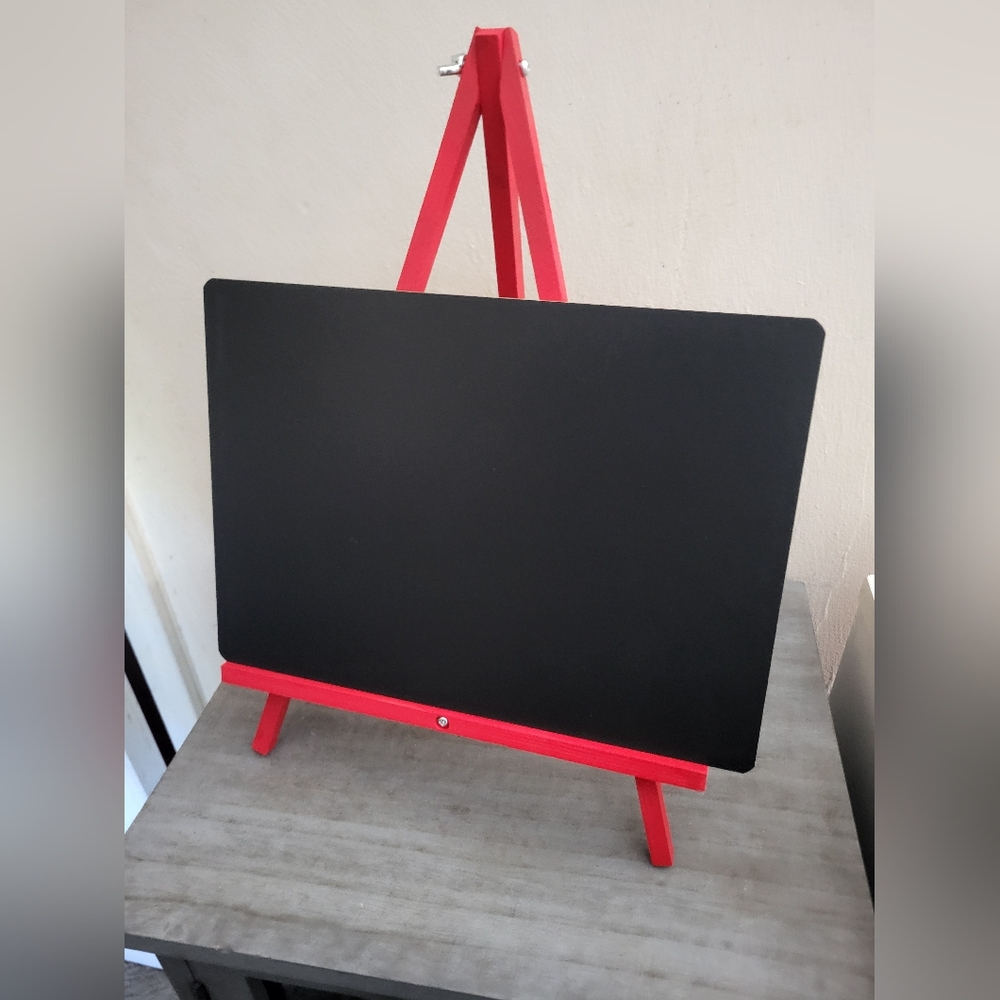 Handcrafted CHALKBOARD WITH EASEL & CHALK - Picture 3 of 4